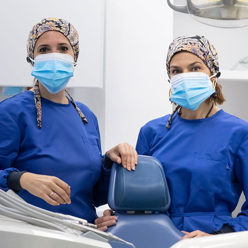 clinica-dental-invisalign-diseño-sonrisas-dos-hermanas-sevilla-dentista-24